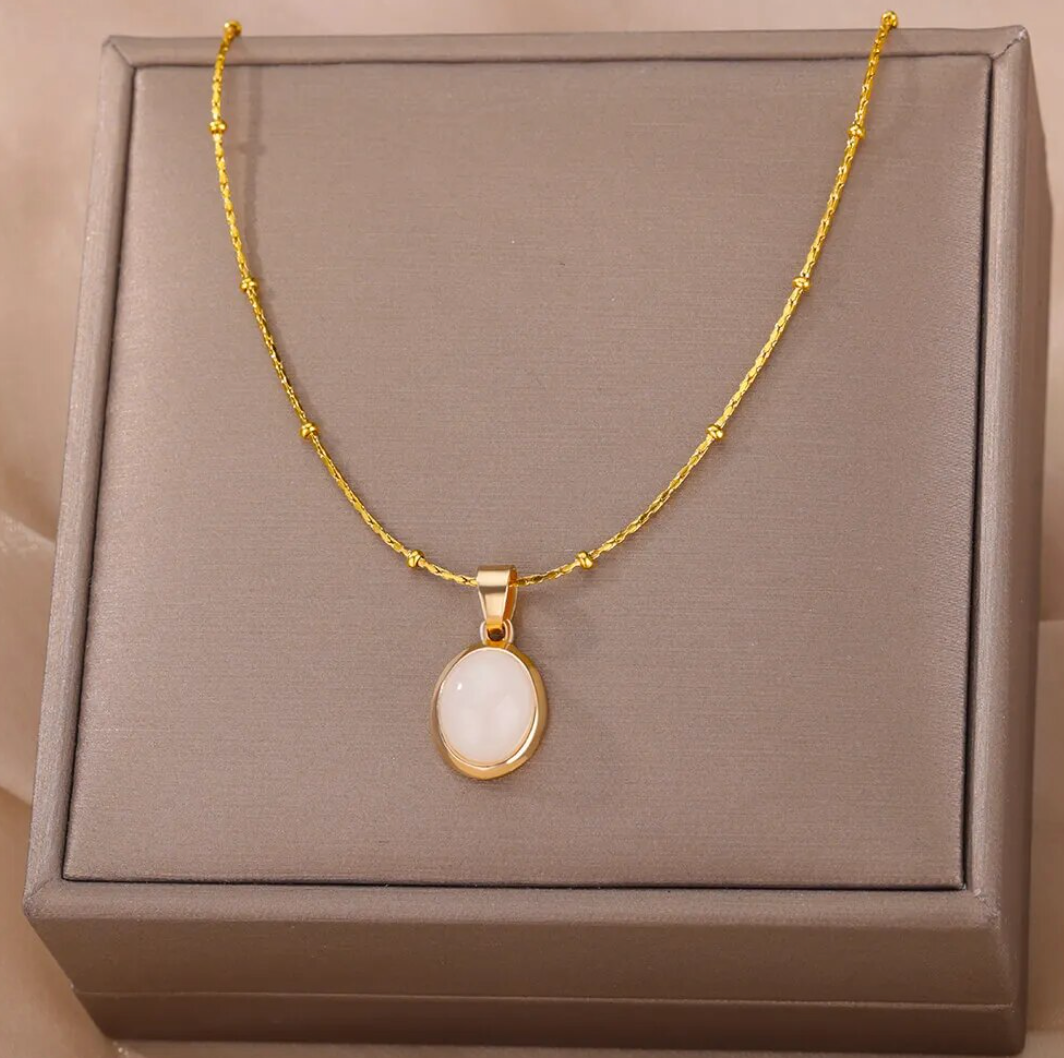 18 Karat Gold Plated white quartz necklace style