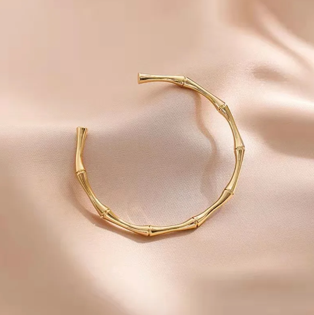 18 Karat Gold Plated bracelet in forest branch style