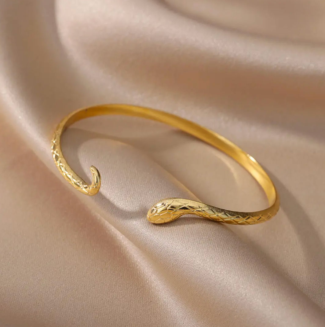 18 Karat Gold Plated Snake bracelet