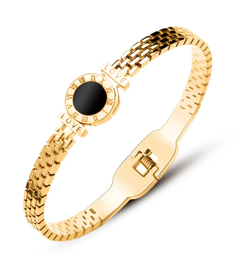 Elegant Love bracelet in 18 Karat Gold Plated