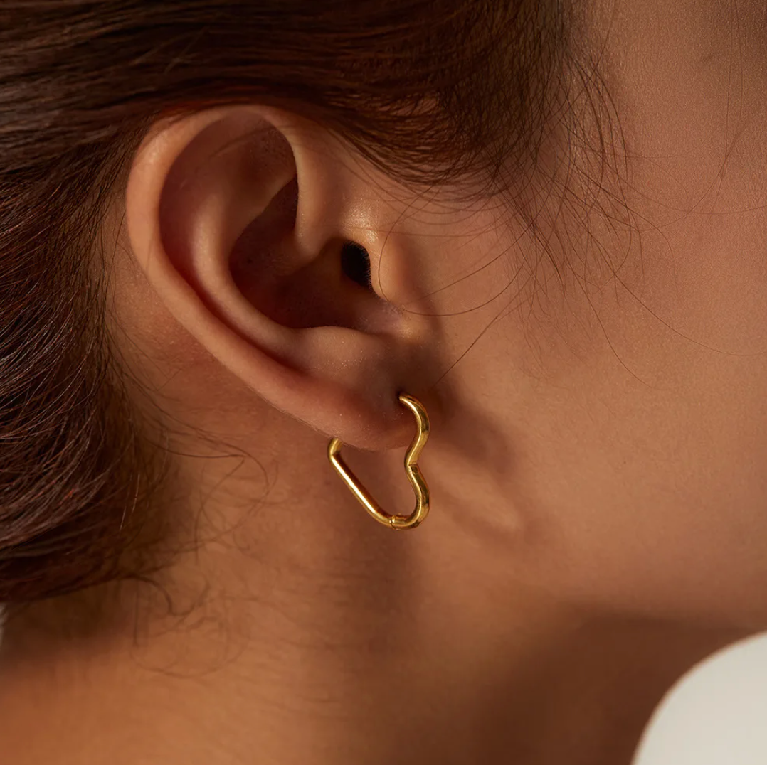 18K gold plated small heart hoop earrings